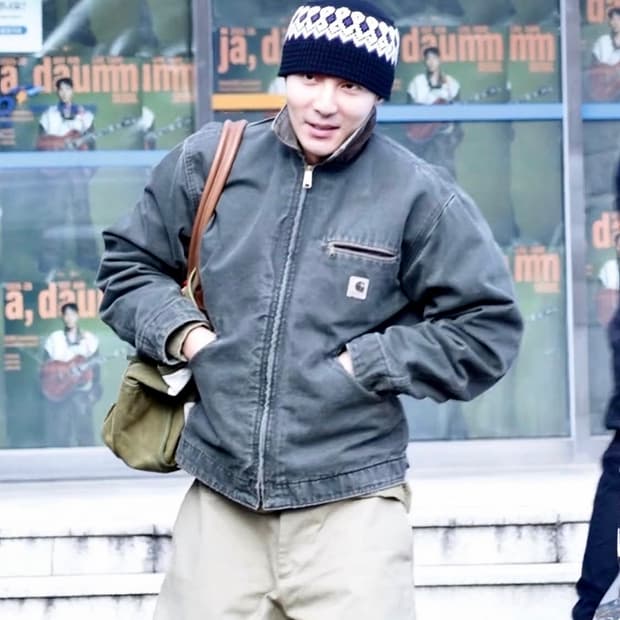 칼하트 디트로이트 자켓 j01 -M 사이즈