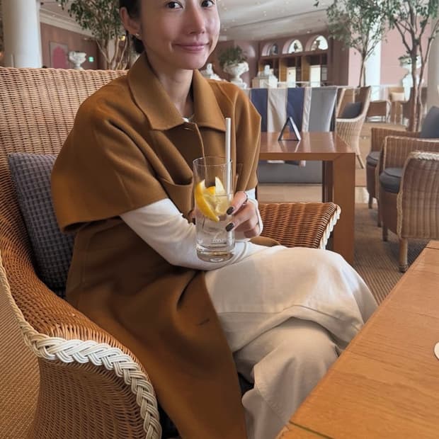 러브모모 캐시미어 반코트 카멜