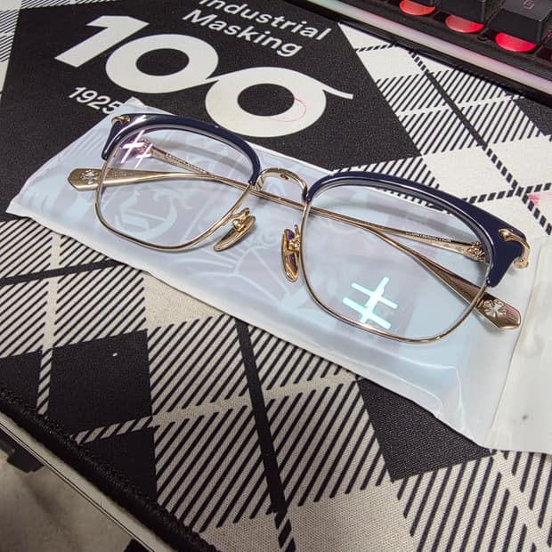 크롬하츠 안경 슬런트레딕션 54 판매합니다 