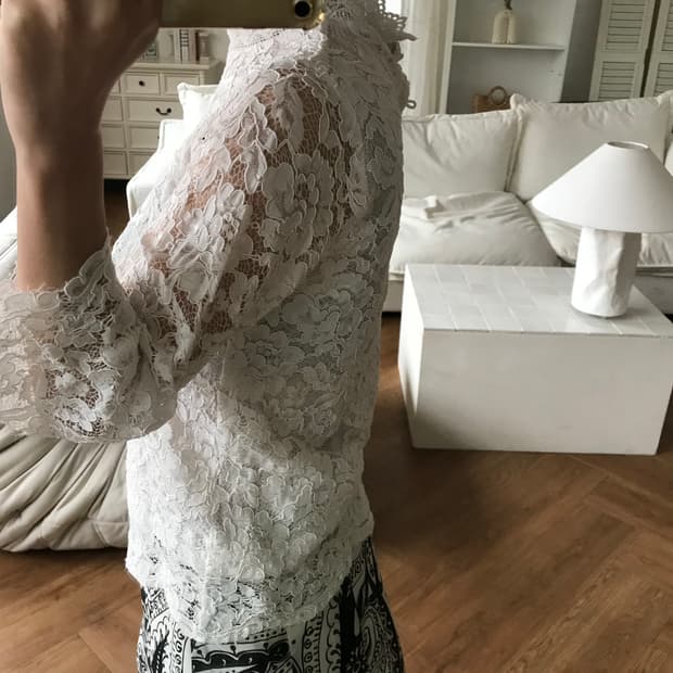 vintage lace top