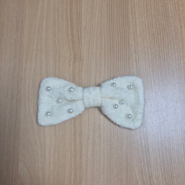 리즈리사 리본브로치 아이보리칼라