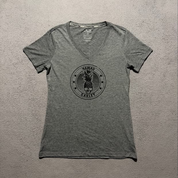 Oakley skull t-shirt