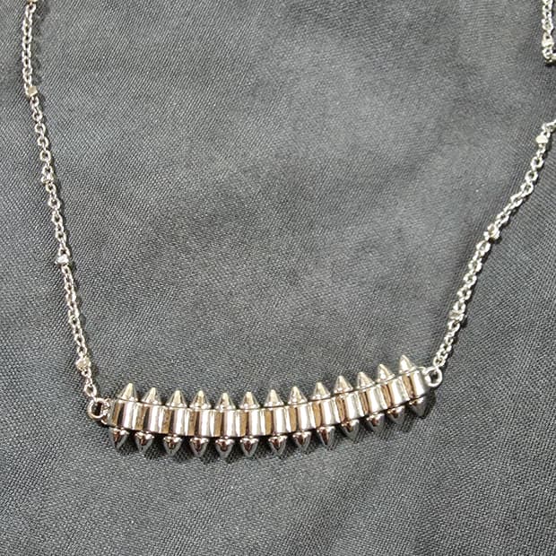 까르띠에 총알 목걸이