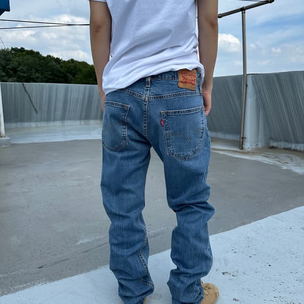 Levi’s 리바이스 레귤러핏 데님팬츠(W30 L32)