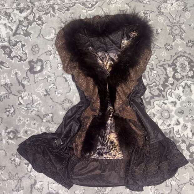 고스 고딕 조끼