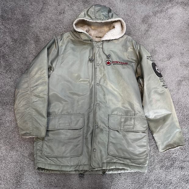 컨버스 올드스쿨 백로고 벤치파카(돕바)L