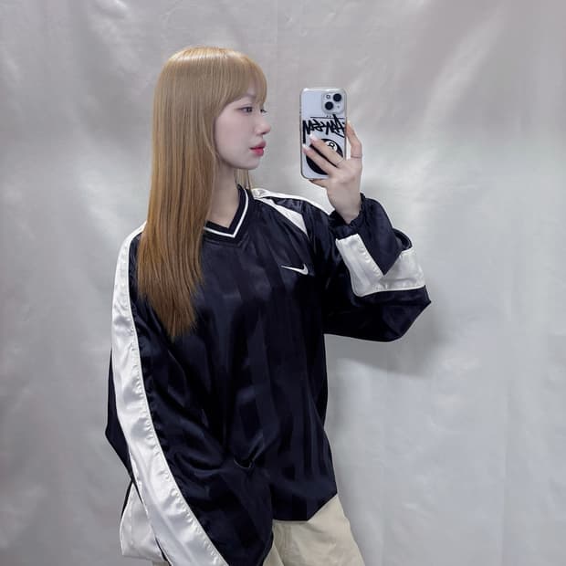 나이키 00‘s JAPAN 스우시 웜업 