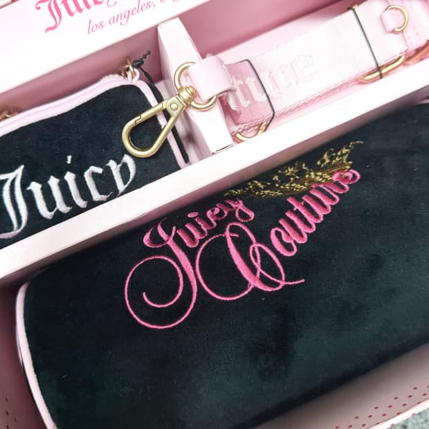 쥬시꾸뛰르 배럴백/검정색 희귀매물/2way/챰•스트랩 포함