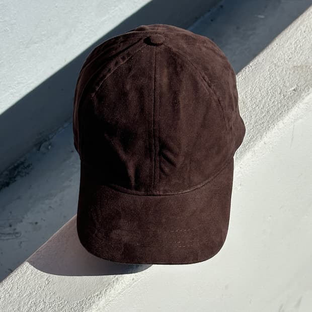 [F] 자라 브라운 스웨이드 볼캡 모자