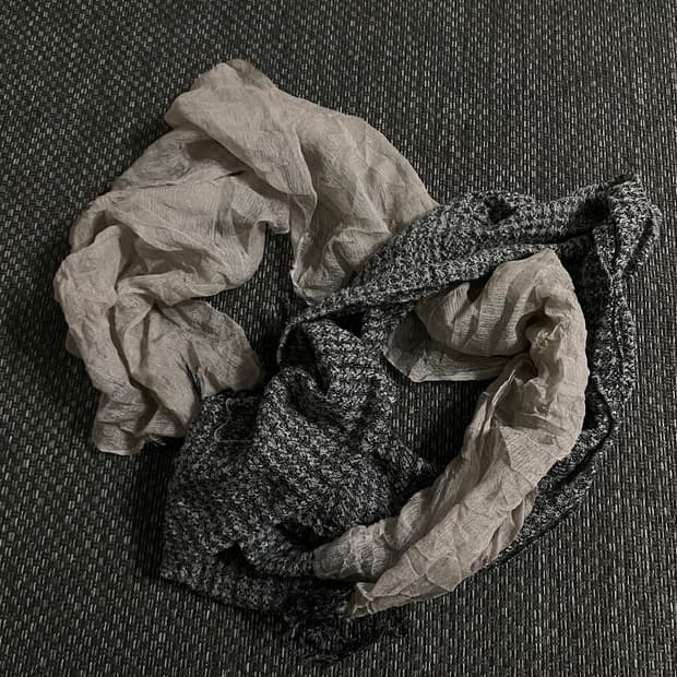 [ANNE KLEIN] Layered Scarf