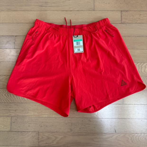 [XL] 나이키 acg 드라이핏 뉴샌즈 쇼츠 반바지 라이트 크림슨