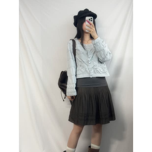 (미사용) 셔링 버튼 프릴 디테일 자켓