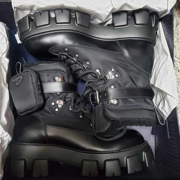 새상품 프라다 윈터 포켓부츠