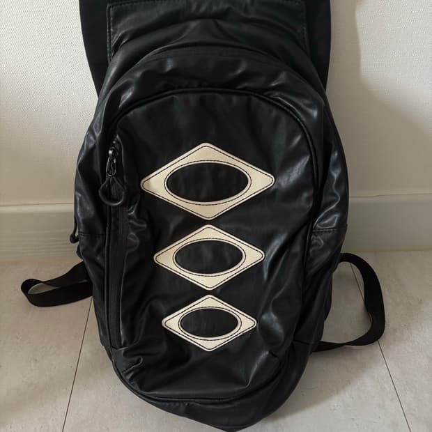 미스치프 롬버스 백팩