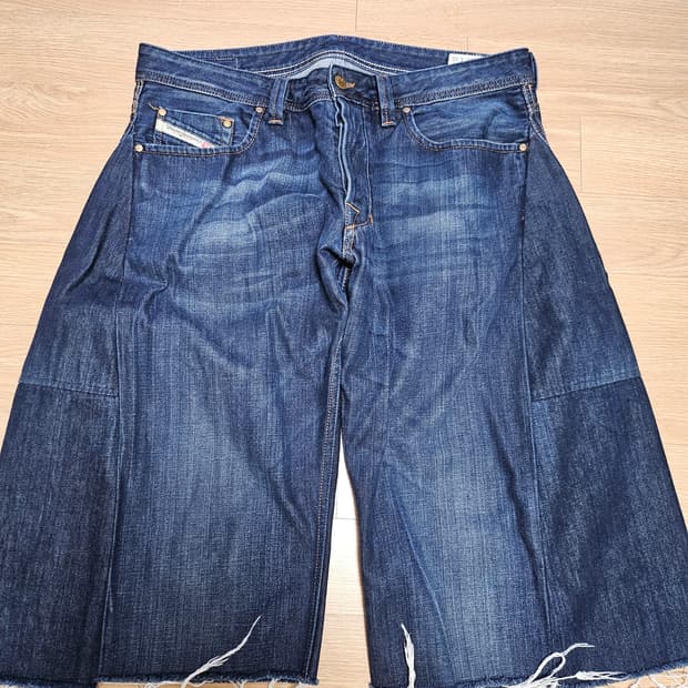 디젤 버뮤다 청바지 36사이즈