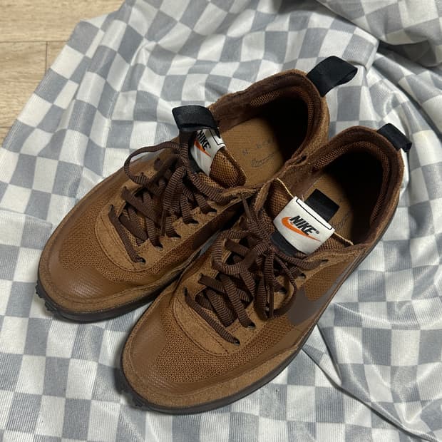 w8.5/m7/255) 나이키 톰삭스 gps 브라운