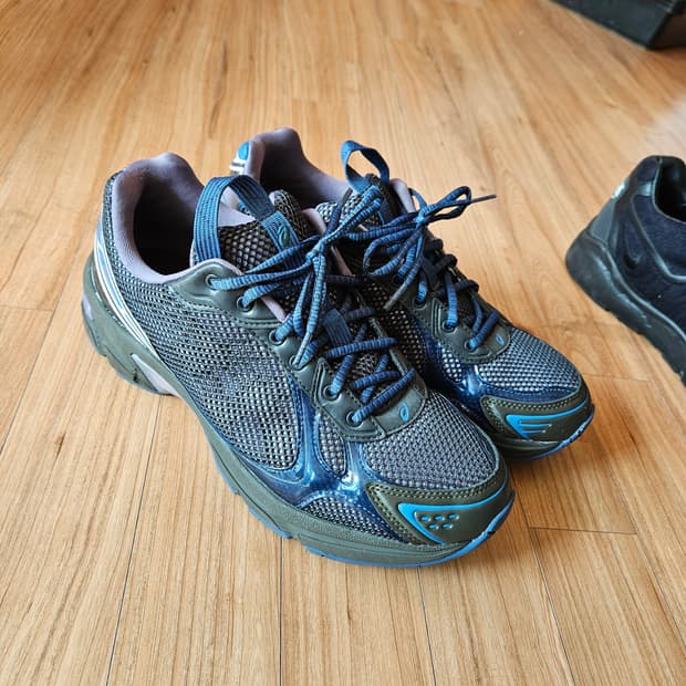 아식스 키코 UB4-S GEL-1130