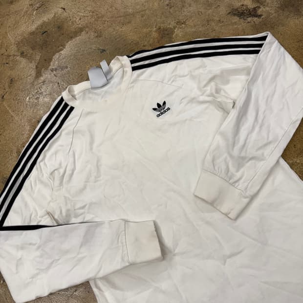 아디다스 흰검 롱슬리브