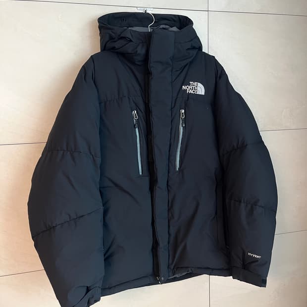 노스페이스 정품 대장 패딩 블랙 (L size)