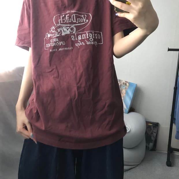 본더치 버건디 반팔티셔츠