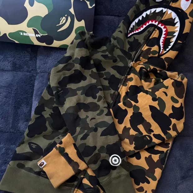 베이프 퍼스트 카모 세퍼레이트 샤크 풀 집 후드 옐로우