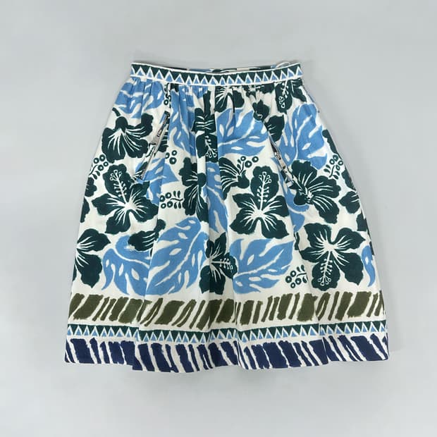 프라다 아카이브 스커트