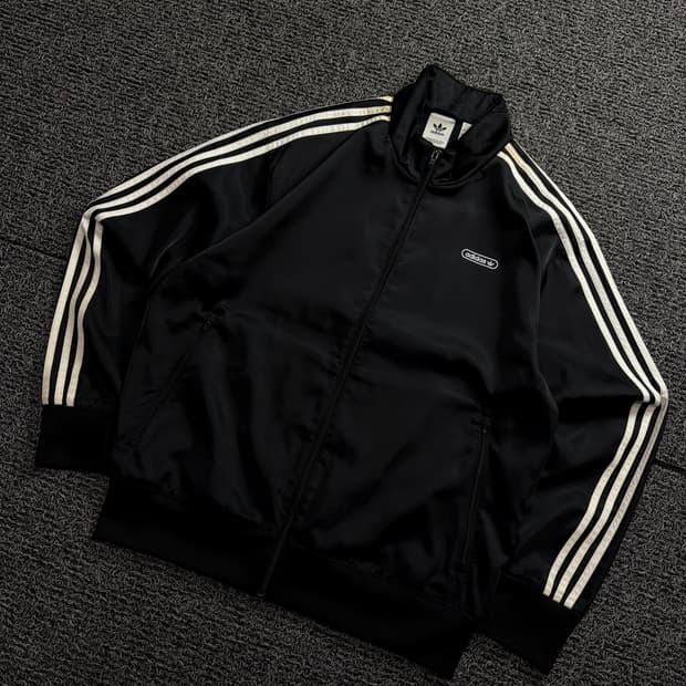 아디다스 신형 박시핏 사틴 트랙탑 져지 블랙 1635