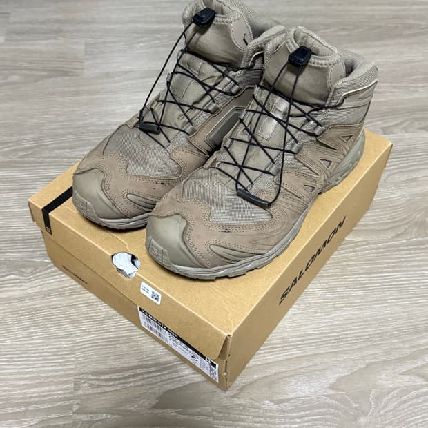 살로몬 리에르 고어텍스 아흐질 275