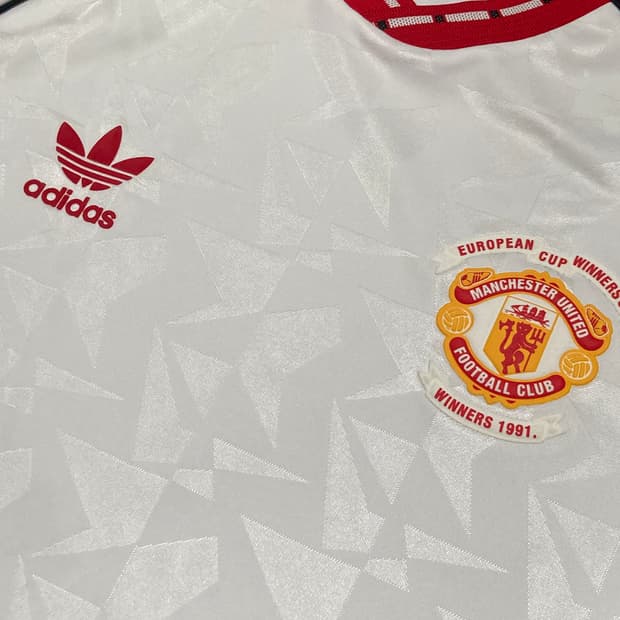 90-91 맨체스터 유나이티드 어웨이 유니폼