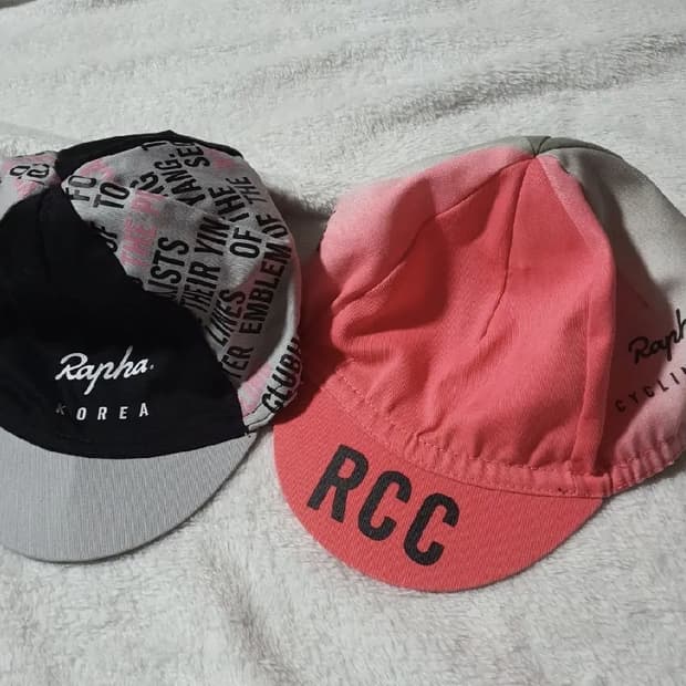 rapha 라파 조각모.쪽모자 두점