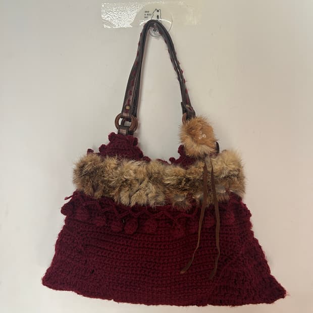 겨울 폼폼 숄더백 