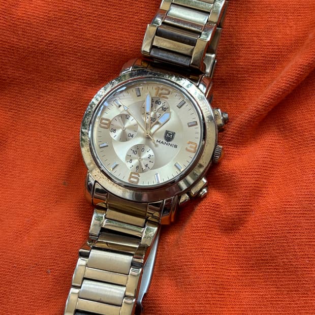 vintage mannis metal watch
