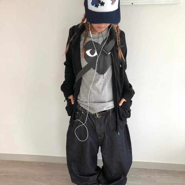 차일드매거진 코디 세트 팝니당 빈티지 꼼데 큐빈티지 파우닝 미라이클립