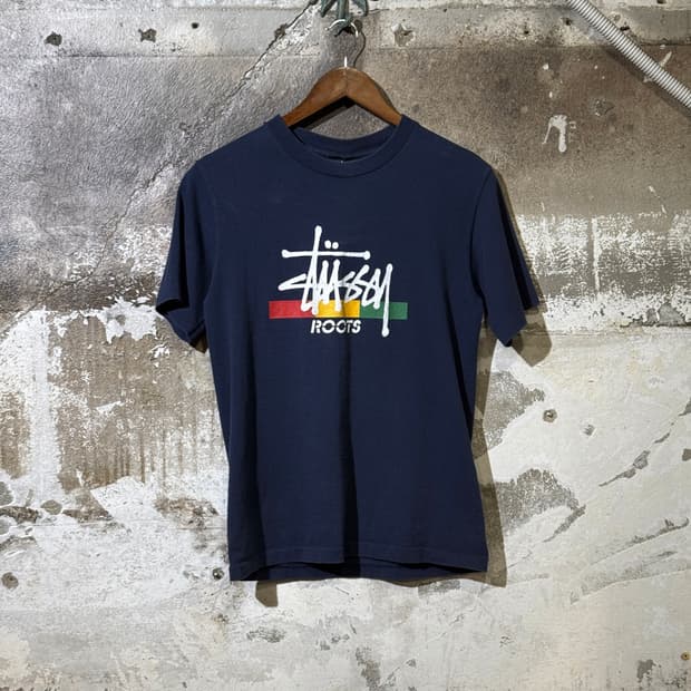 S size ) STUSSY Spell Out "ROOTS" Tee