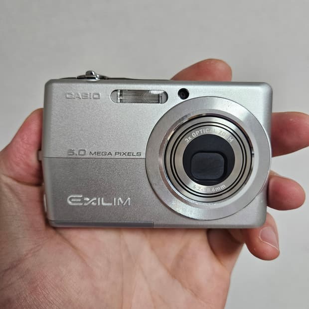 카시오 엑슬림 EX-Z600 빈티지 디카 디지털카메라
