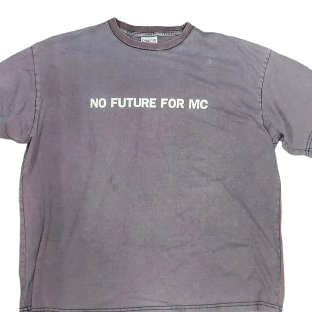 Bassagong 하키스틱찹 No Future for MC 티셔츠
