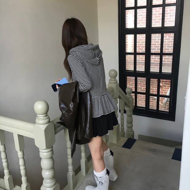 리트리버클럽 미니스커트