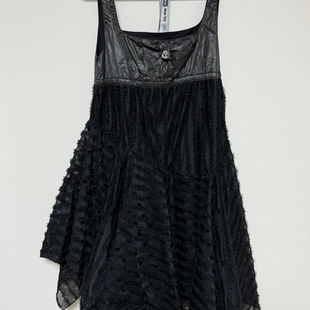 [택포] 코이세이오 스퀘어 넥 레이스 원피스 블랙