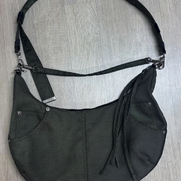 메종미네드 크로스백