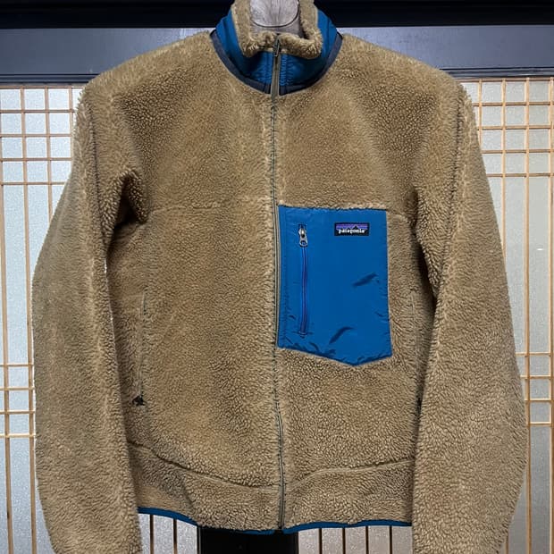 [M]파타고니아 레트로x 플리스 애쉬탄