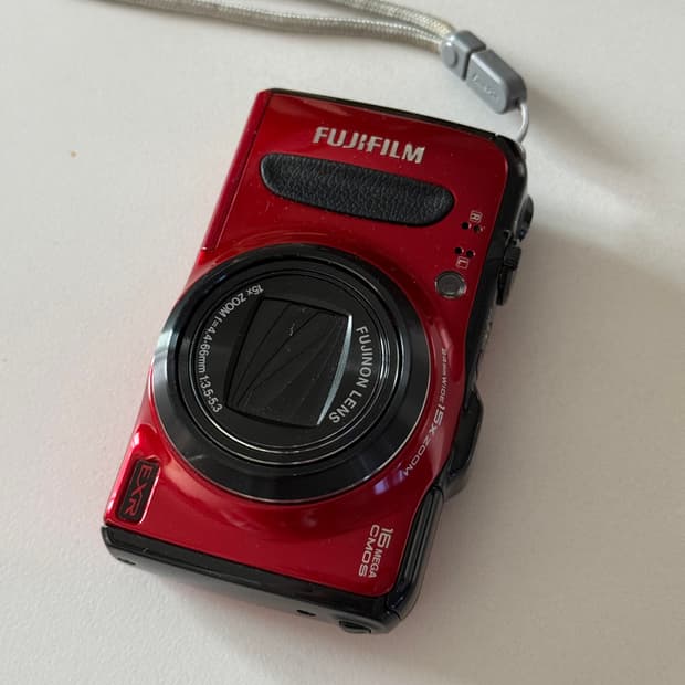 Fujifilm FinePix F600EXR