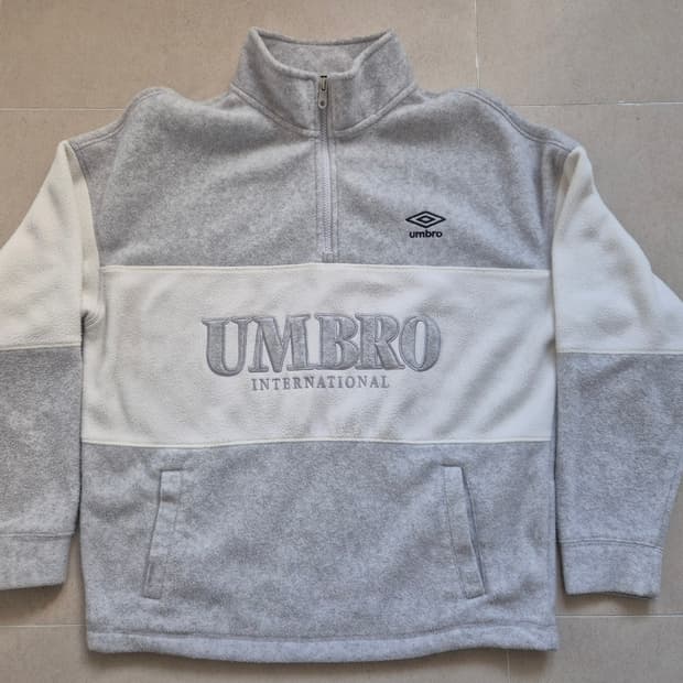 엄브로 아노락 반집업