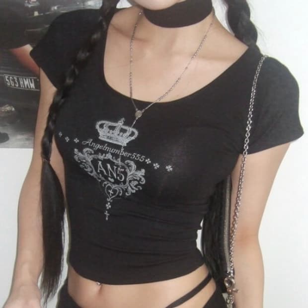 엔젤넘버 555 엔넘파 슬림 티셔츠 블랙