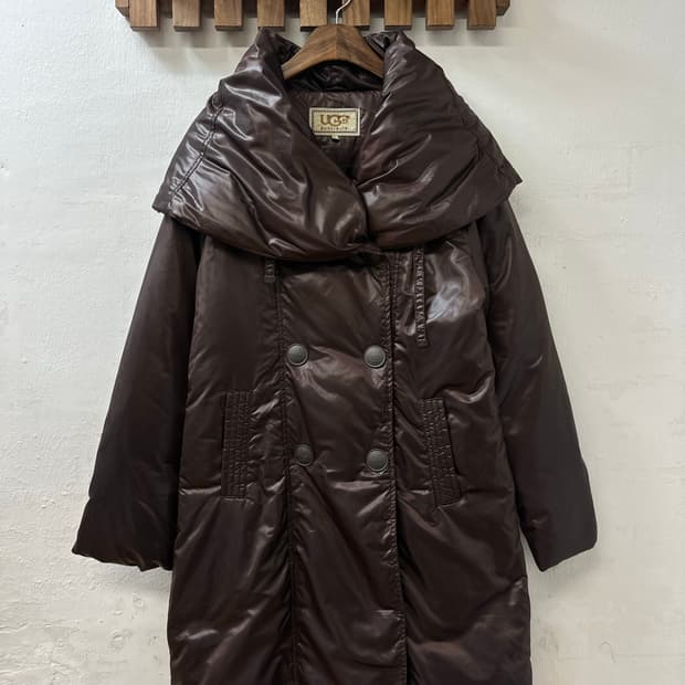 드라이완료 Ugg Australia 어그 와이드 구스 카라 더블버튼 패딩