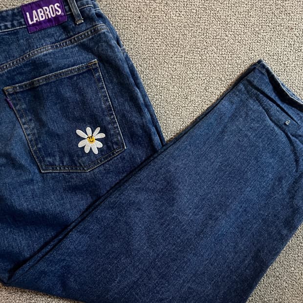 라브로스 데이지 데님 배기 팬츠