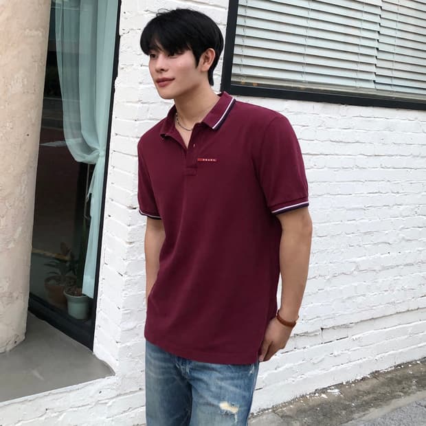프라다 정품 로고패치 pk 티 버건디