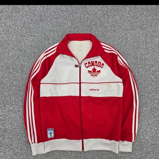 아디다스 캐나다 져지 교신 가능