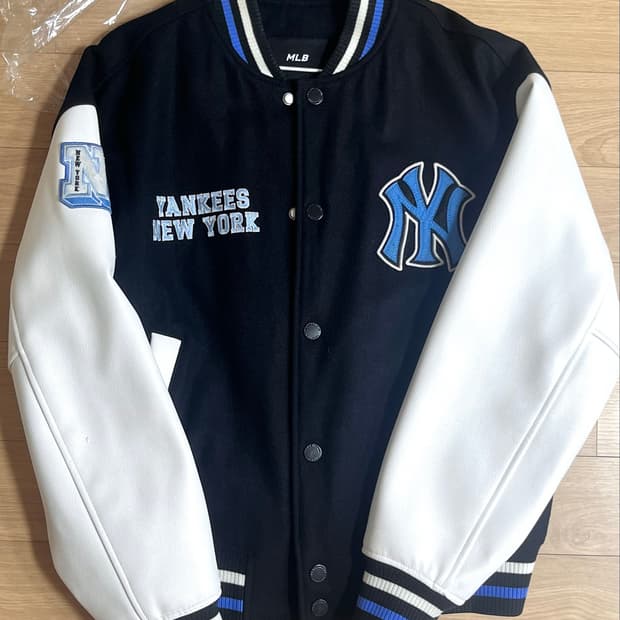 MLB 뉴욕 양키스 울 와펜 바시티 자켓