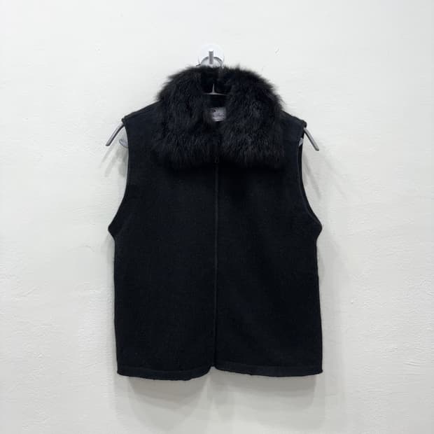 vintage knit vest