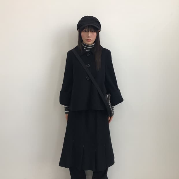 Jpn Minimal Black Wool Blend Half Coat